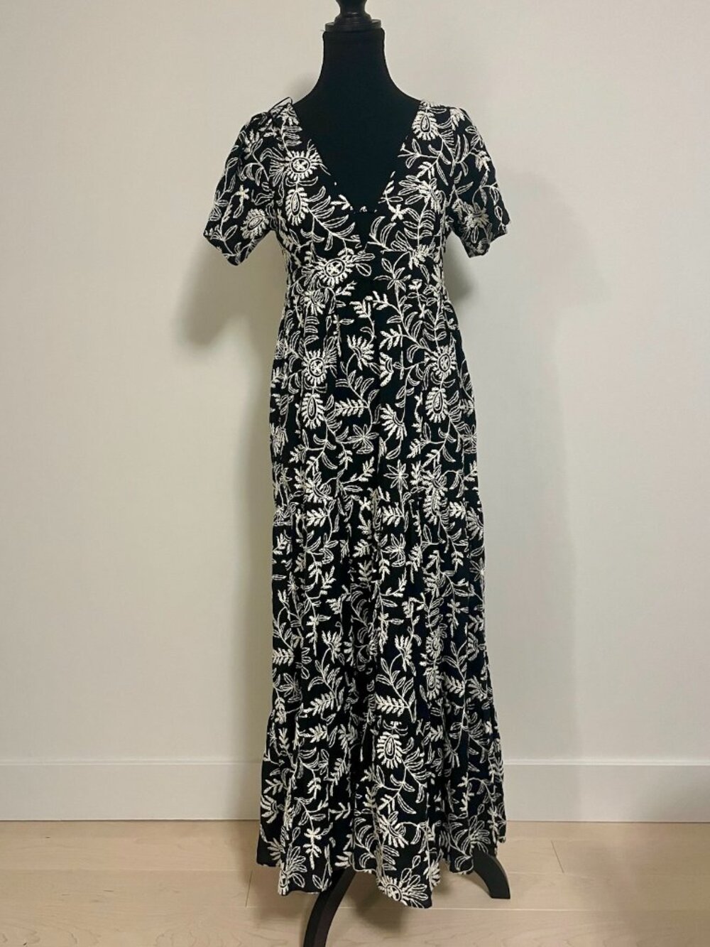 Zara Black Cream Floral Dress Embroidered Cottagecore Boho Coastal